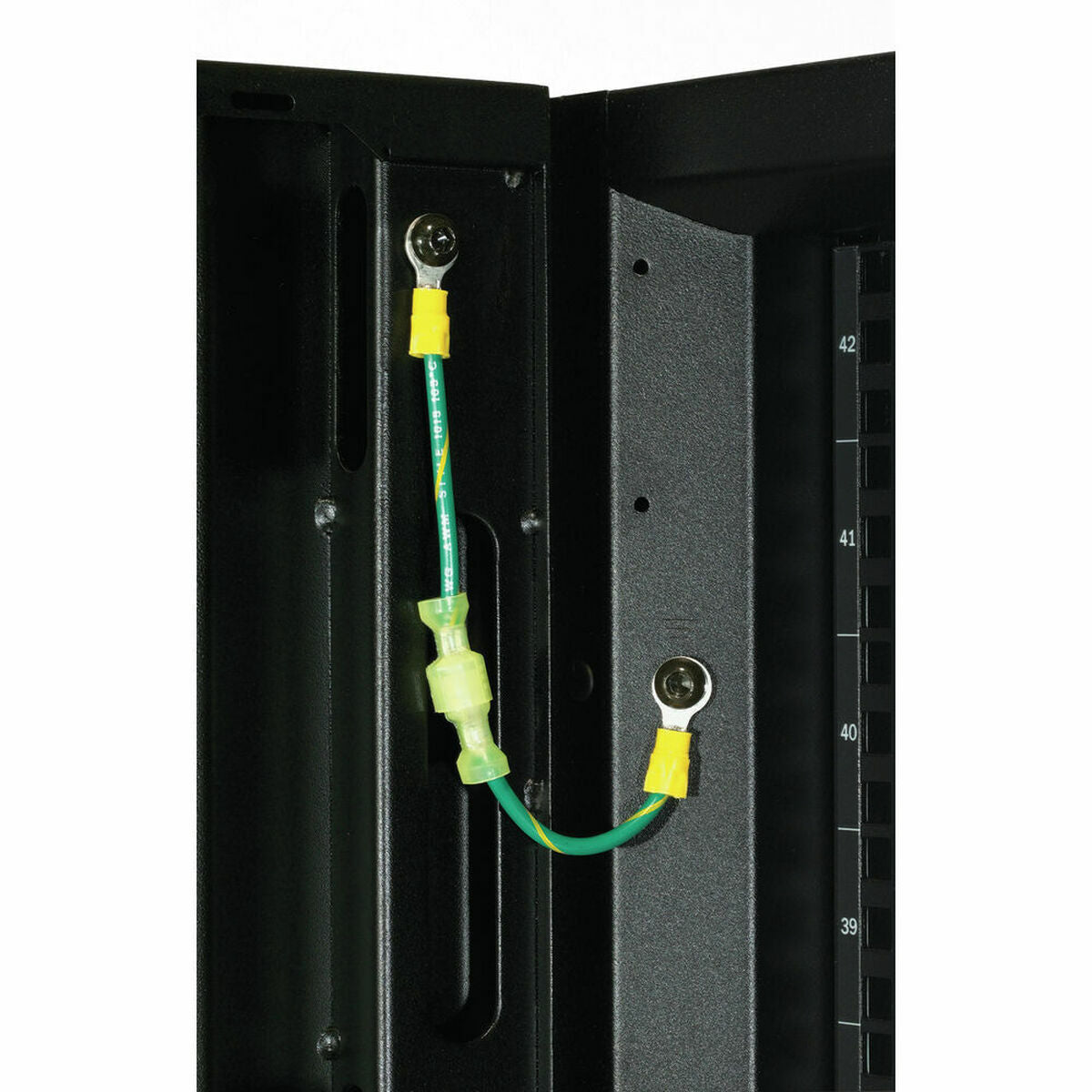 Armoire Murale Rack APC AR3100