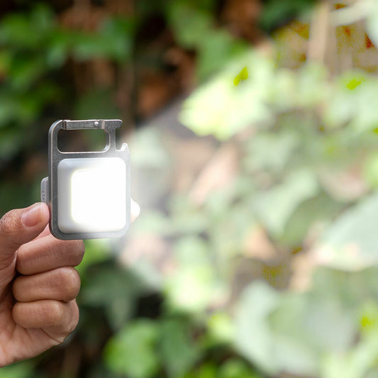 Mini wiederaufladbare und magnetische LED-Taschenlampe 7 in 1 Micolth InnovaGoods 