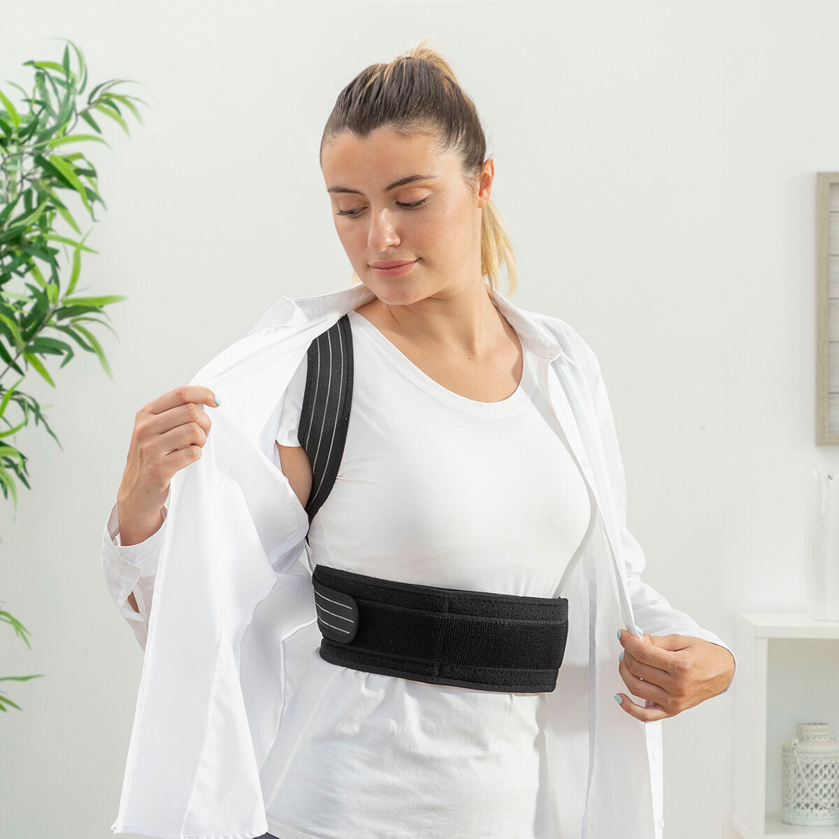 InnovaGoods® Correcteur de posture adaptable Pro-TicalBak, améliore la posture, soulage les douleurs du dos et des épaules, avec