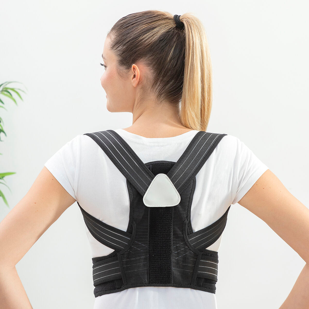 InnovaGoods® Correcteur de posture adaptable Pro-TicalBak, améliore la posture, soulage les douleurs du dos et des épaules, avec