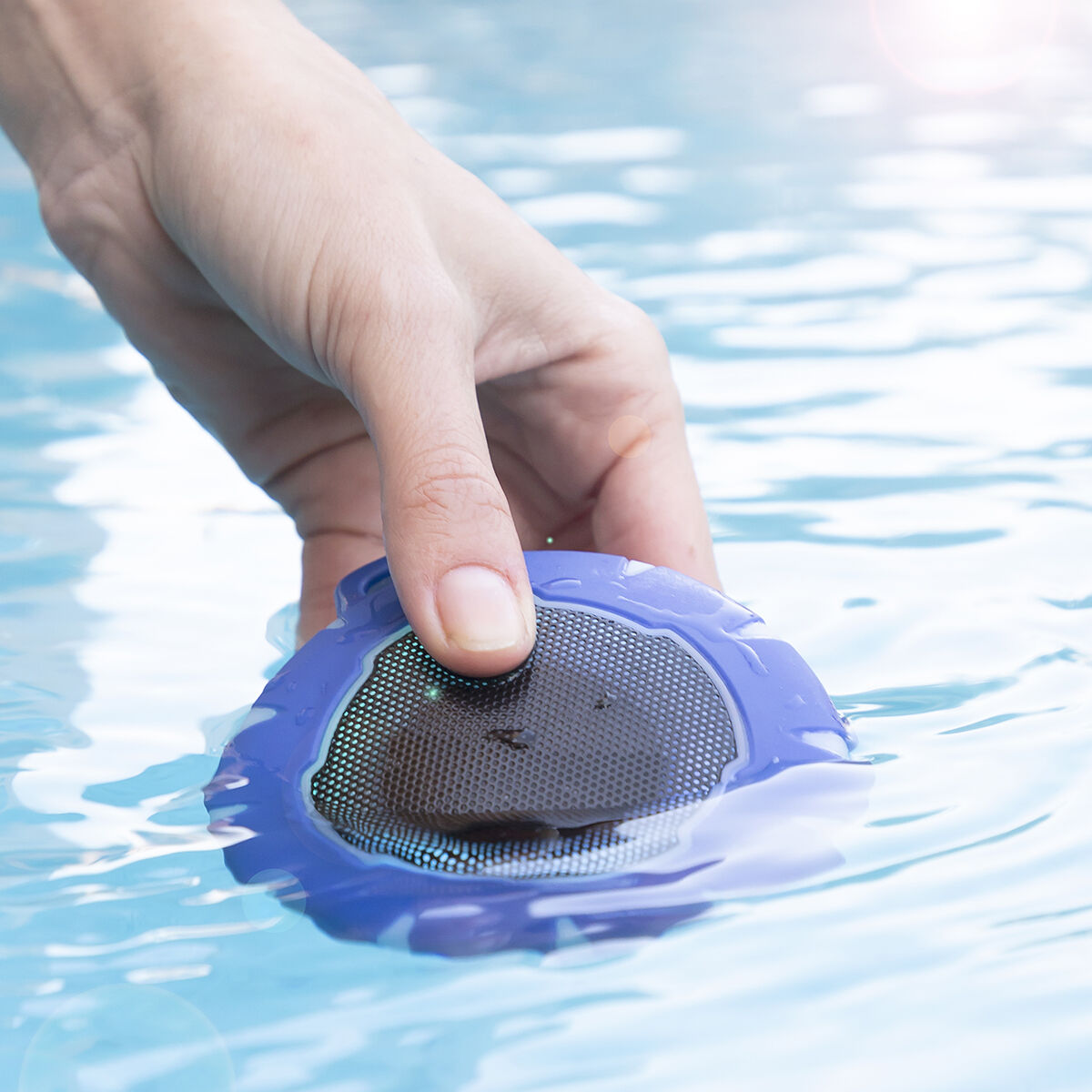 Schwimmender kabelloser Lautsprecher mit LED-Floaker InnovaGoods 